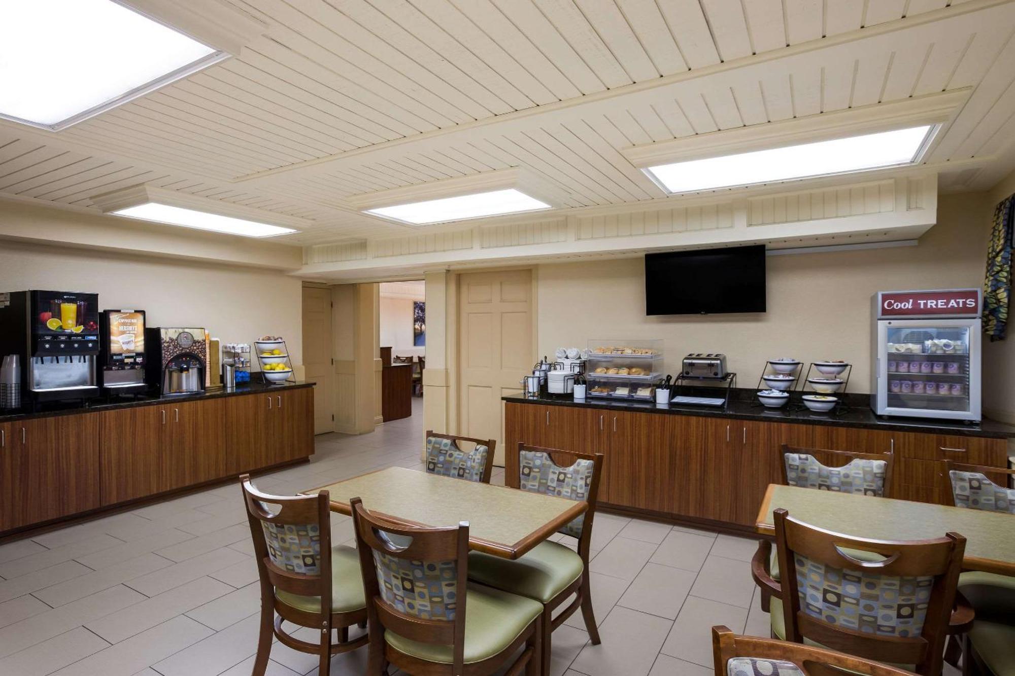 The Inn At Apple Valley, Ascend Hotel Collection Sevierville Exterior foto