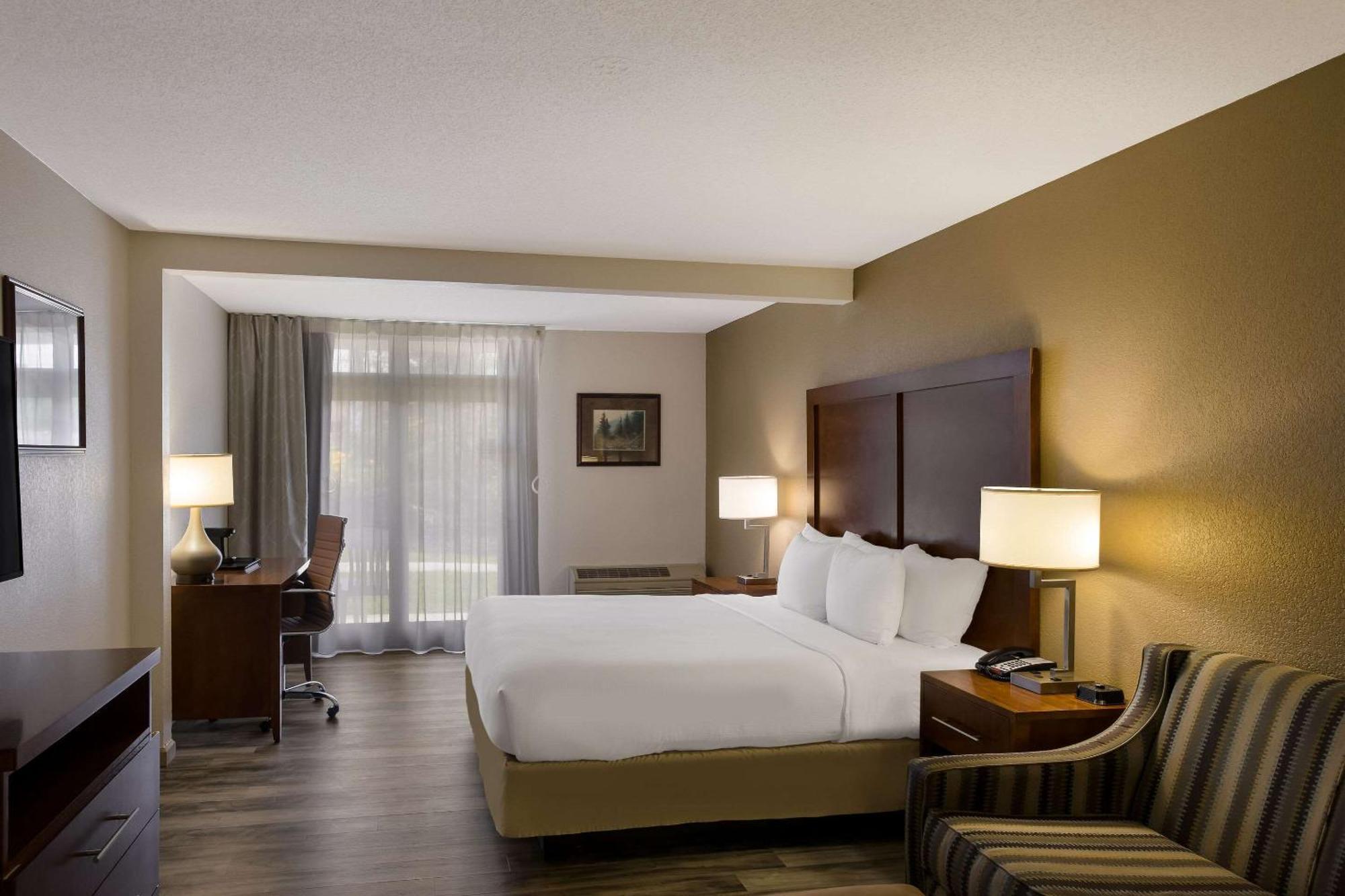 The Inn At Apple Valley, Ascend Hotel Collection Sevierville Exterior foto