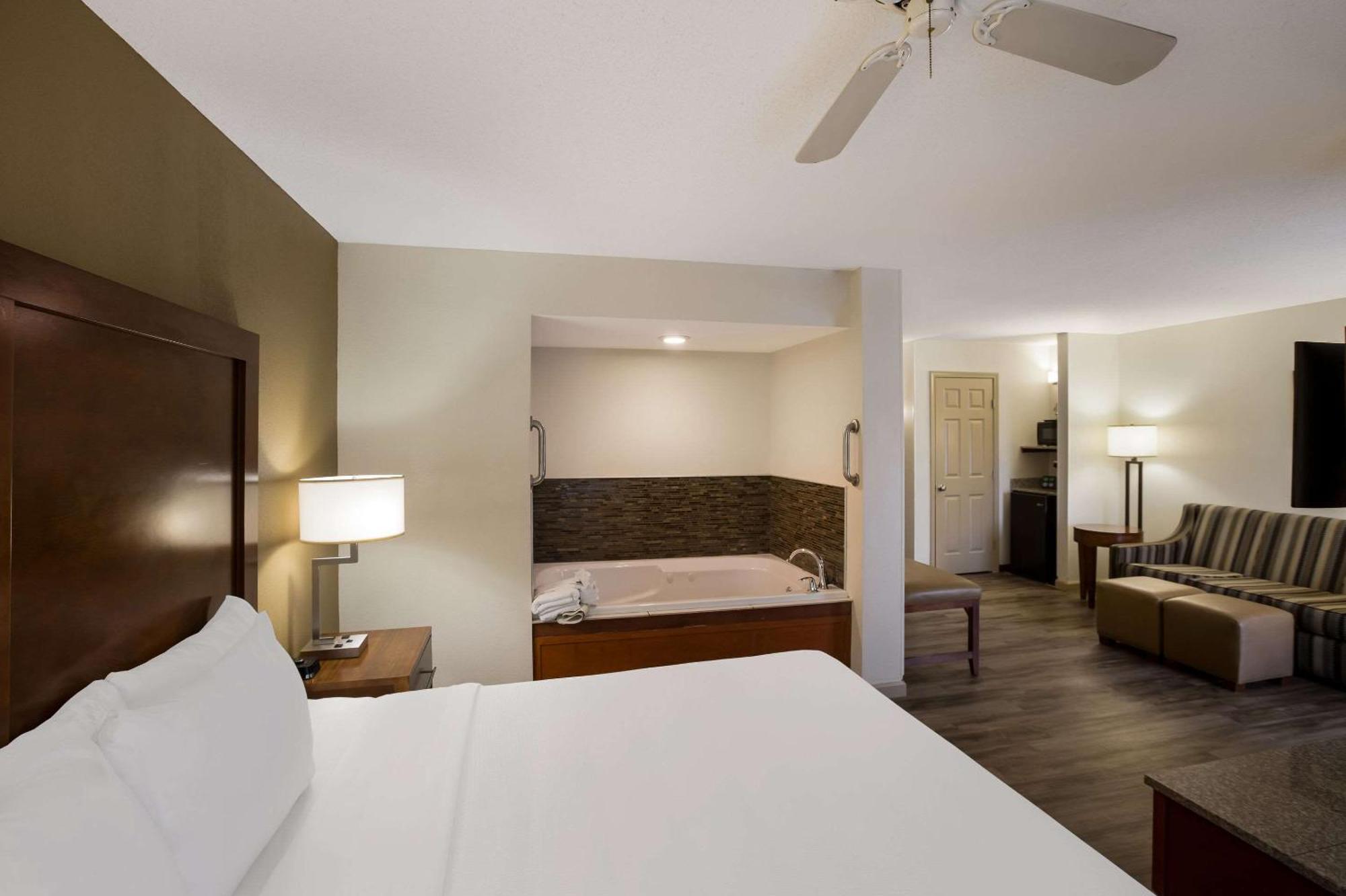 The Inn At Apple Valley, Ascend Hotel Collection Sevierville Exterior foto